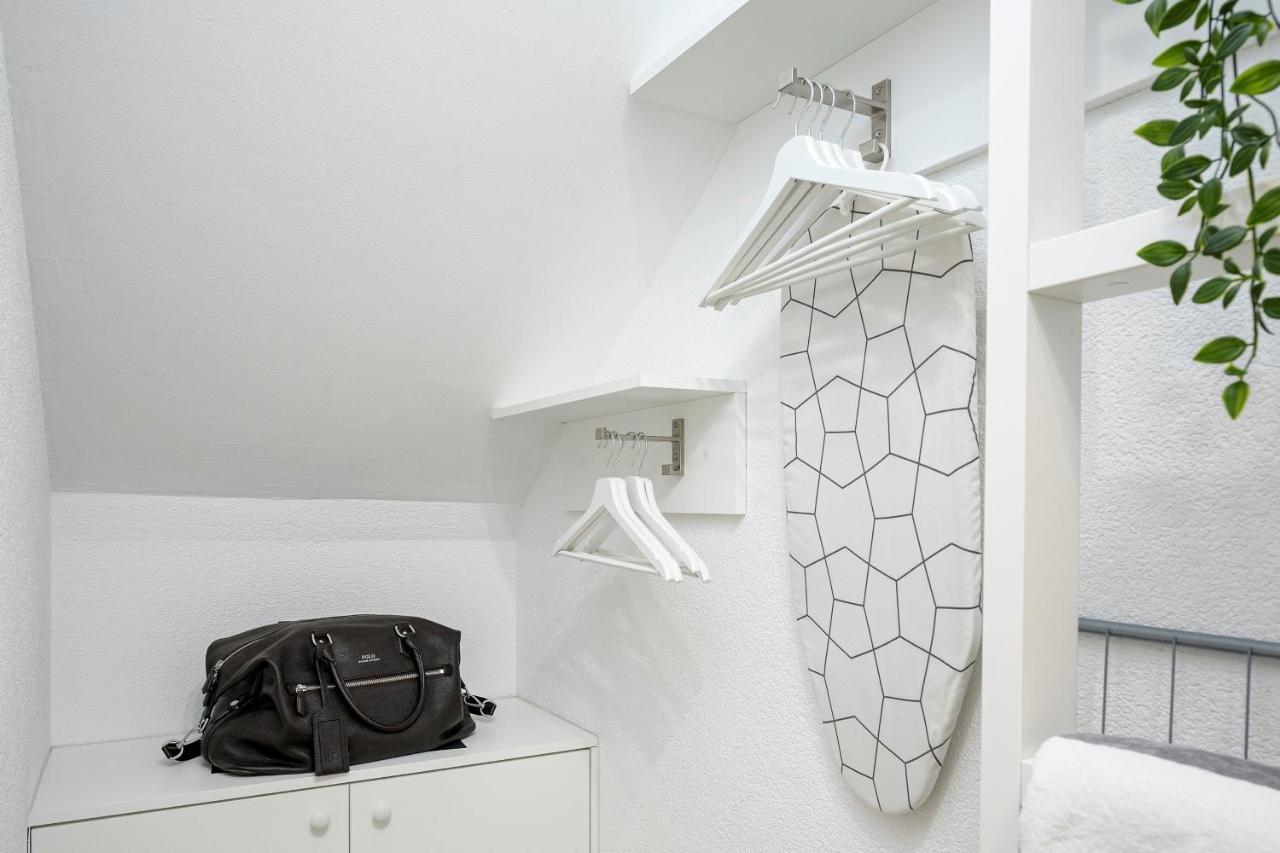 Luxor Hvar - Main Square Apartments Хвар Екстериор снимка